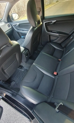 Volvo V60 cena 35900 przebieg: 299000, rok produkcji 2016 z Bochnia małe 497
